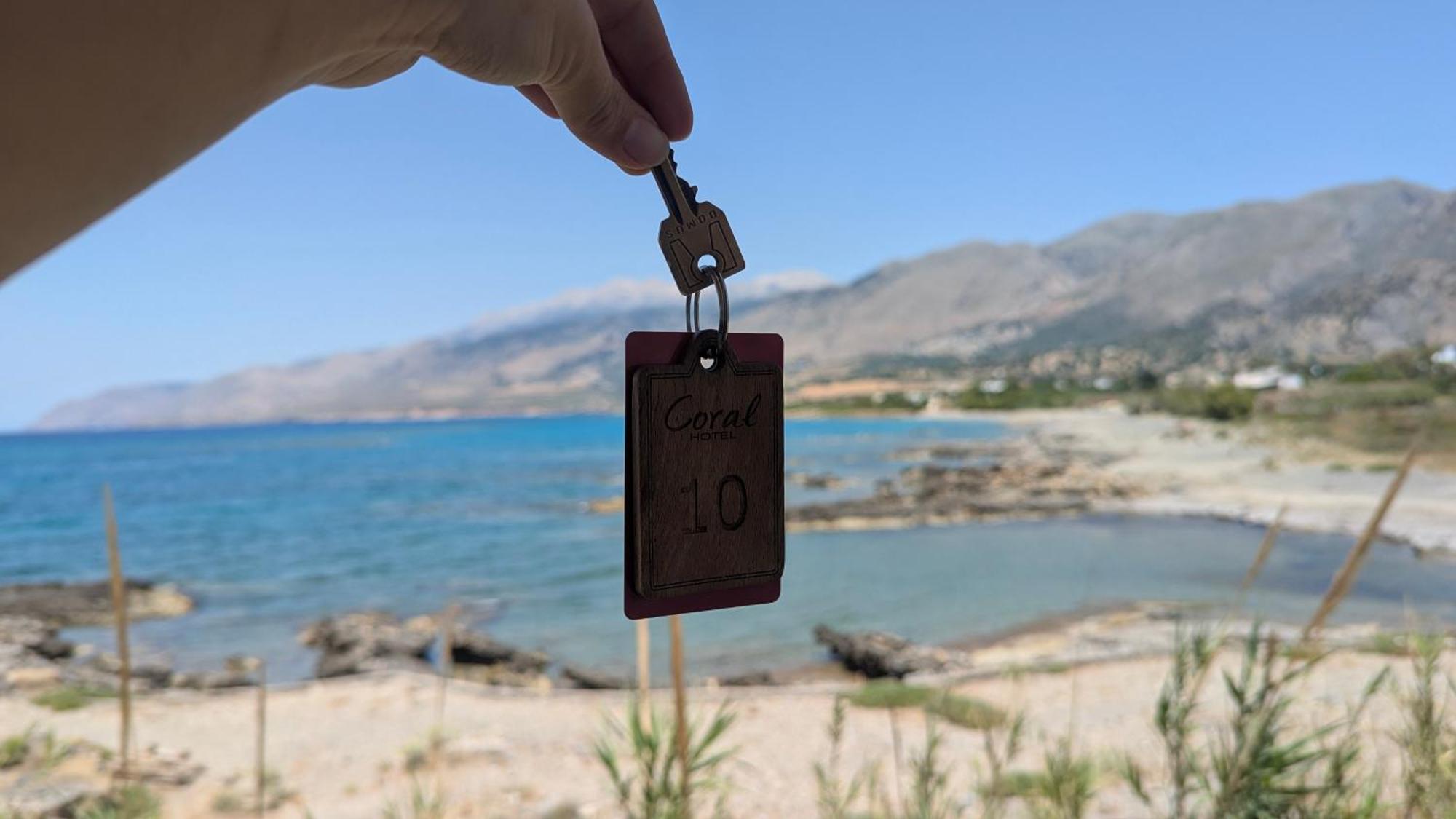 فندق Coral فراكوكاستيلو المظهر الخارجي الصورة